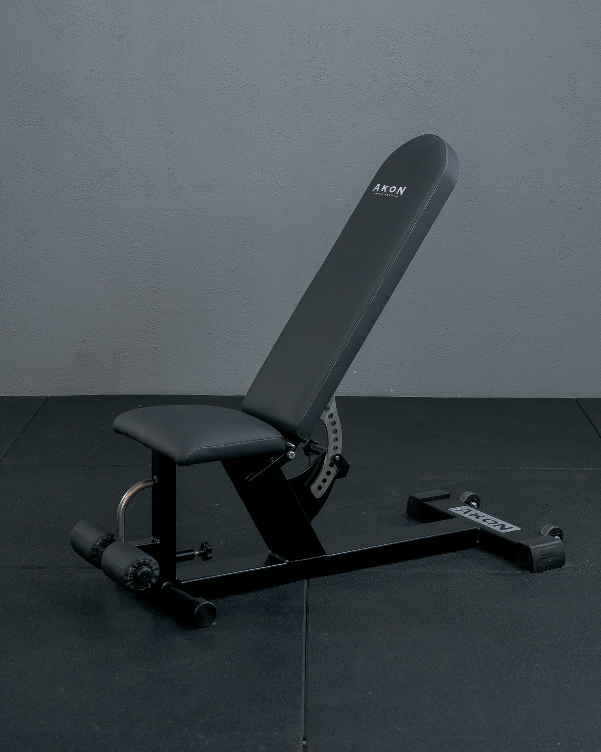 Banco Declinable SIGURD (Fabricación Nacional)