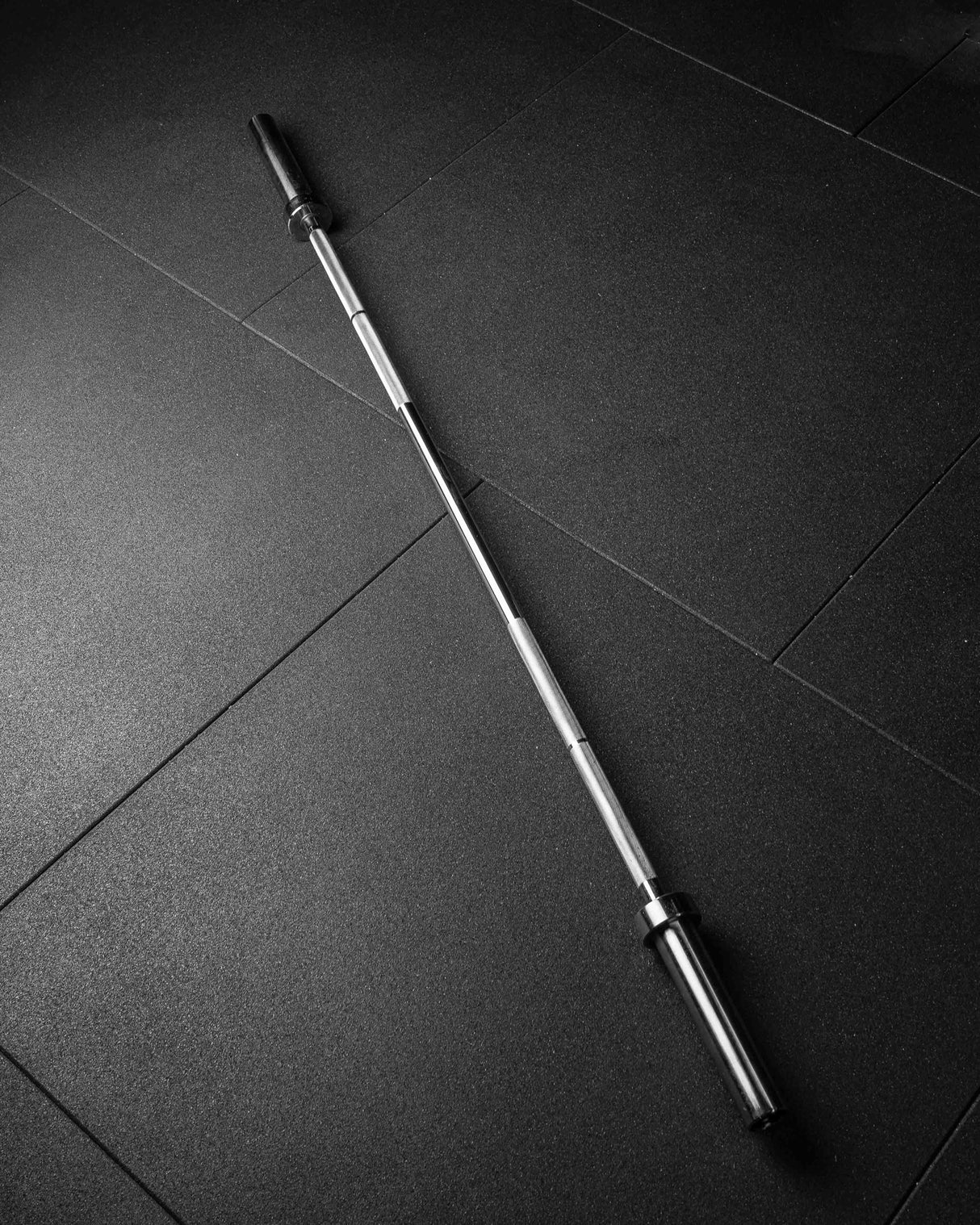 Barra olímpica 15 Kg 1,80M (Especial para racks y jaulas)