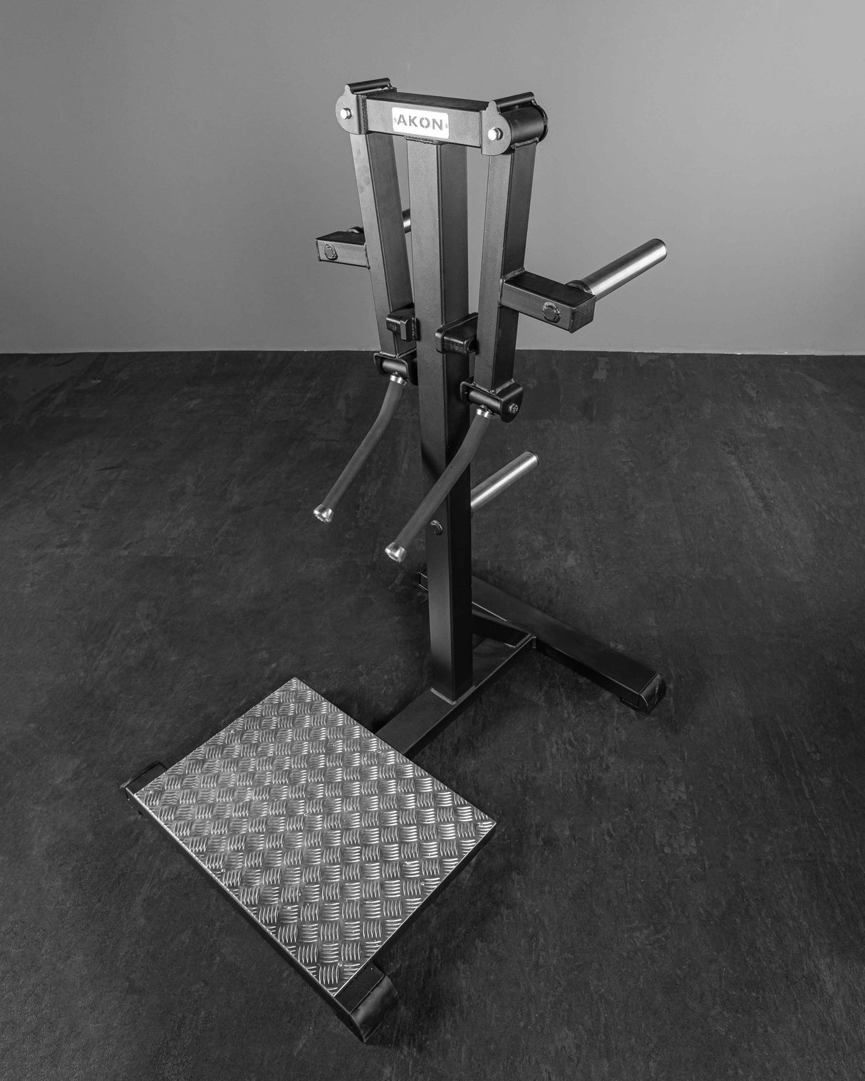 Máquina Elevaciones Laterales de Palanca de Pie