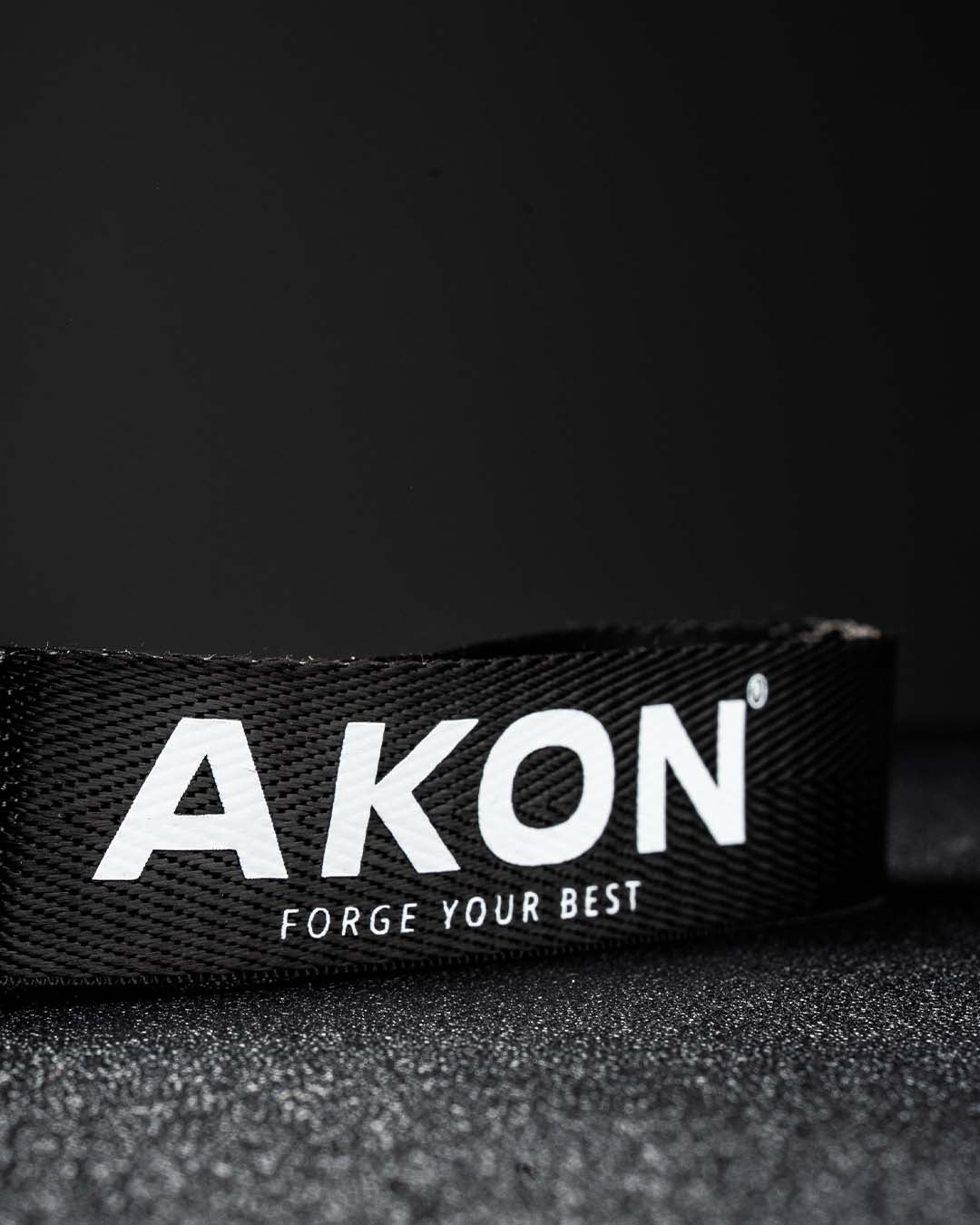 Llavero con mosquetón AKON